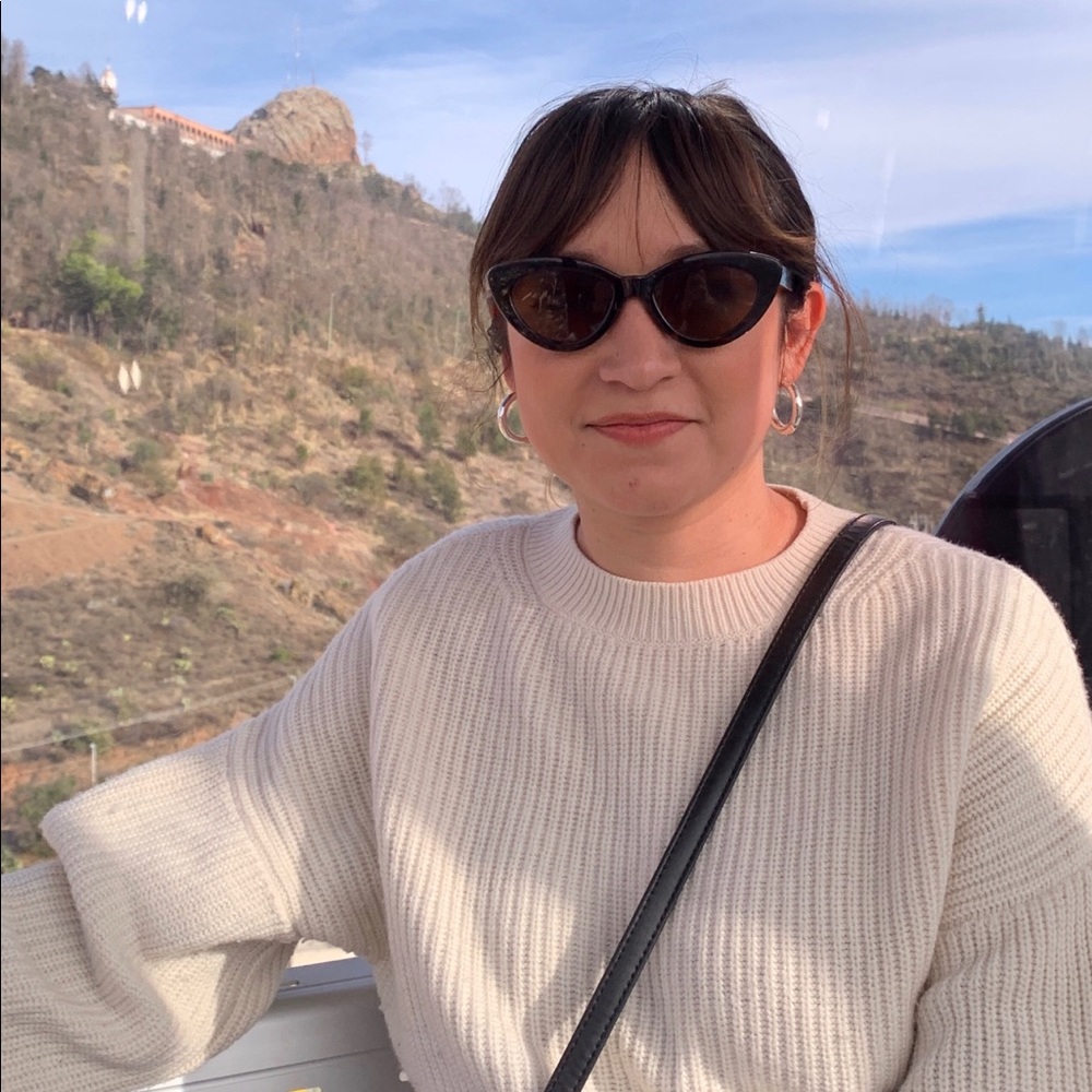 Meet your Posher, Julie